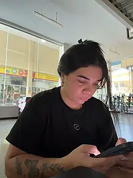 Siri_Luxx webcam