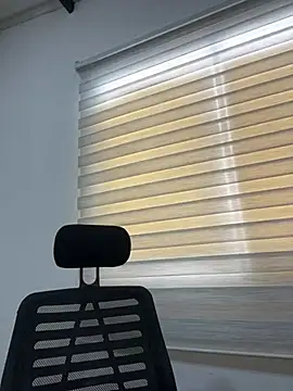 Juliethademon webcam