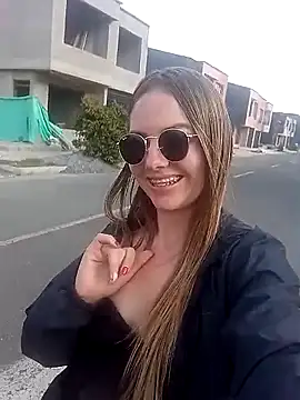 Blondie_angie webcam
