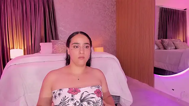 Viiolet_rosee webcam