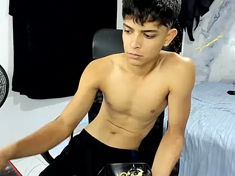 slim_dirtyxx1 webcam