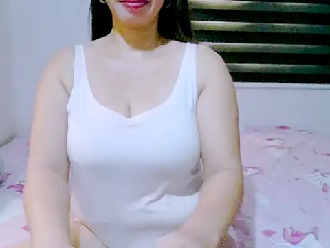 dreamsjohnson - DreamsJohnson's free webcam - UK Sex Cams