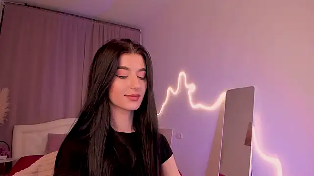 LauraCoy webcam