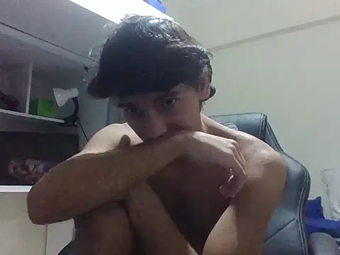 zyonboy1 Live Web Cam Show