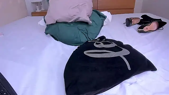the_b3st_squirt webcam