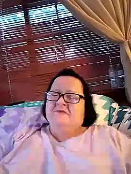 Bayou_Woman68 webcam