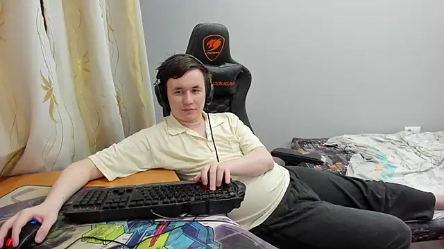 iliaskrislove webcam