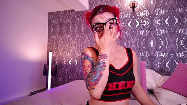 AbellaFox_ webcam