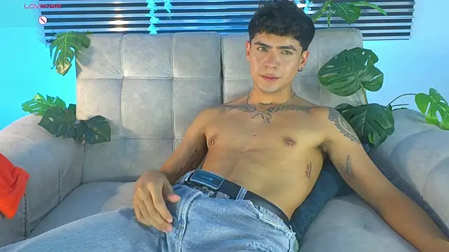 CamiiGuzmanX webcam