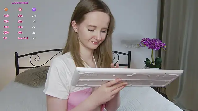 AlexsisFaee webcam
