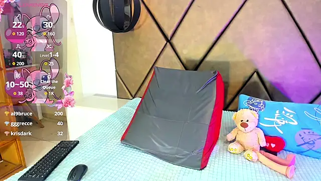 PenelopeGuzman__ webcam