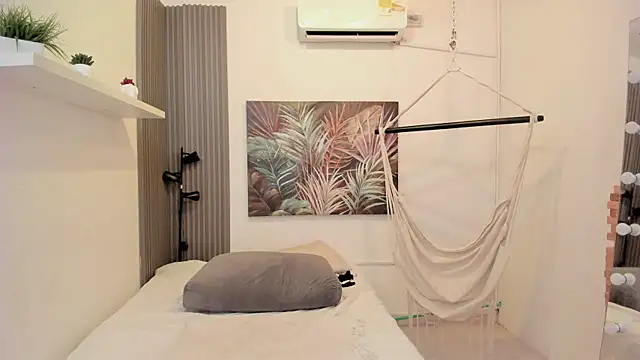 ailann_ webcam