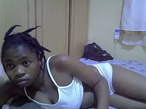 Pretty-Bianca webcam