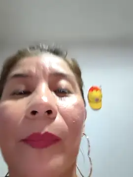 fire_mommy webcam