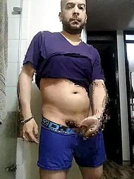 Utan - Male webcam sex chat