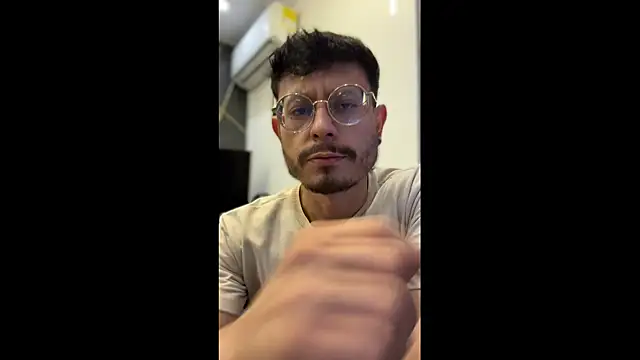 andrewlopezz webcam