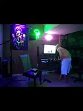 chronic_vibez webcam