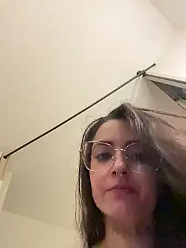 GiuliaDollx Live Web Cam Show