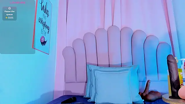 NicoleMadrird webcam