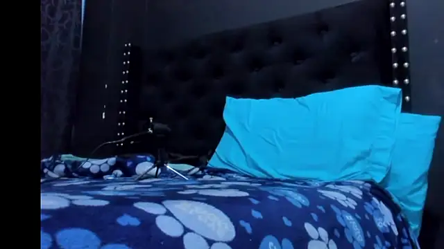 amareto_queen webcam