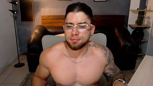 Mike_montoya01 webcam