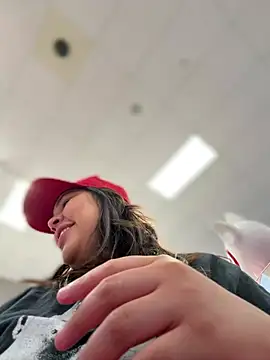 miacanela_xo webcam