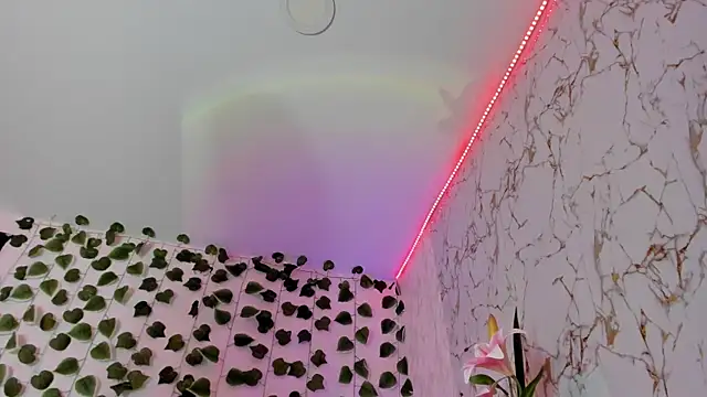 Christal_Golden webcam
