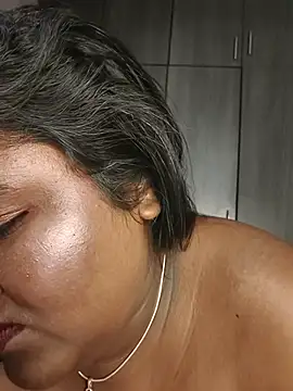 horny_diana webcam