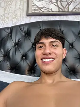 Lander_Cruz's live cam
