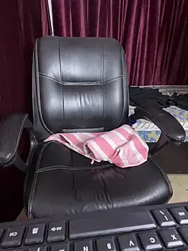 darlingruby (F young) - ass show