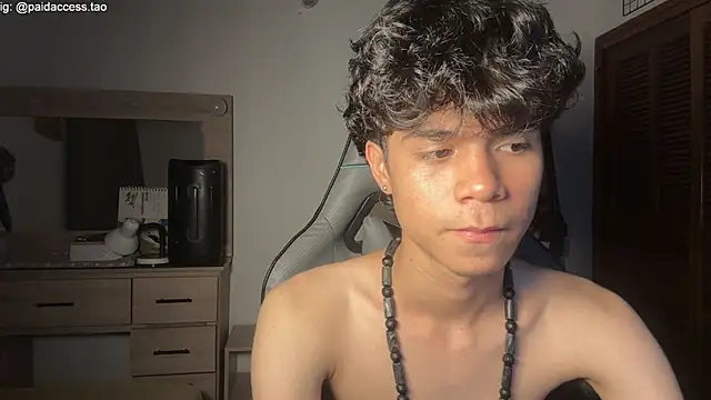 OopsAgain_ webcam