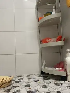 Linda-babyy webcam