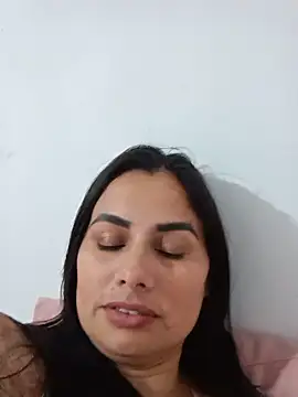 Cinthial39 webcam
