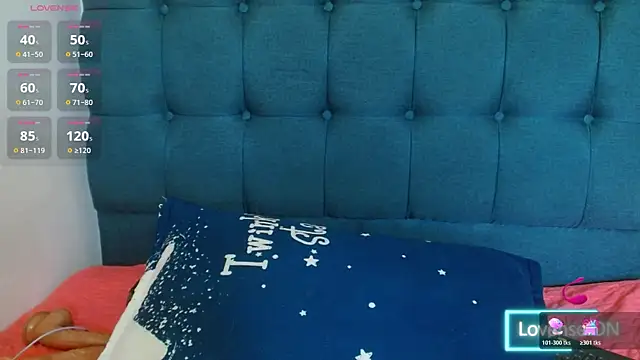 Lola_wish1 webcam