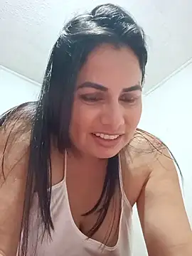 Cinthial39 webcam