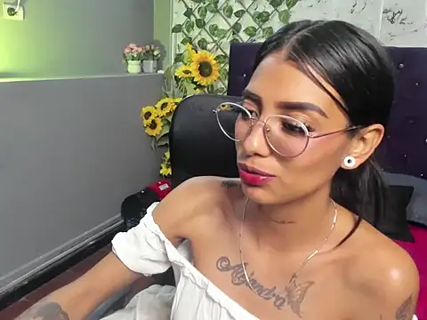 KarlaSlutSkinny__ webcam