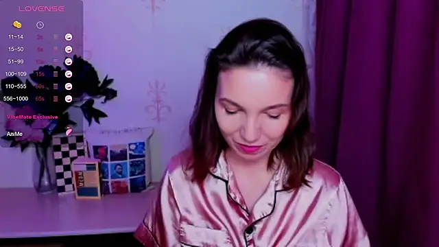 KindHazelHere_ webcam