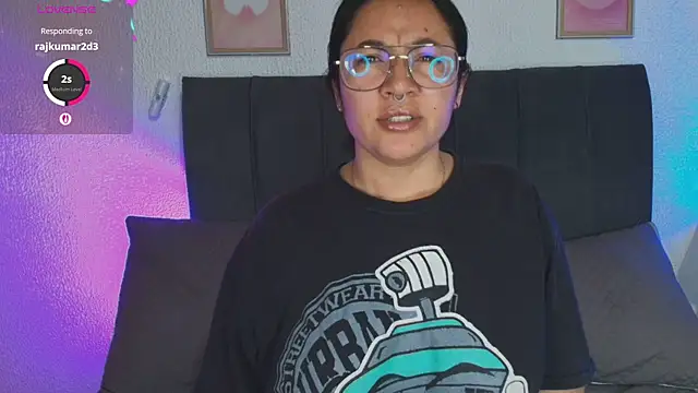 samm_curvy webcam