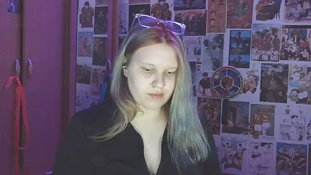 FoxPlayXX webcam