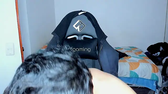 Tommy_Bred webcam