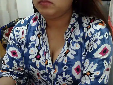 SexyRani2000 webcam