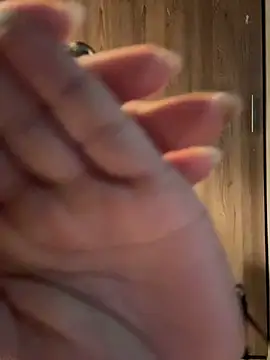 Emilia_Bakerr webcam