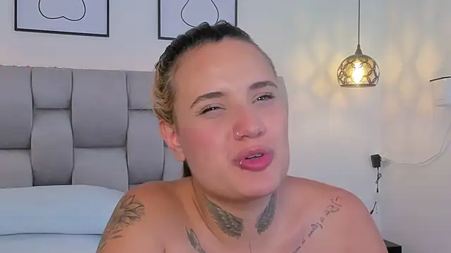 Susan-Sweet-7 webcam