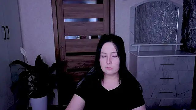 Kristy-Max webcam