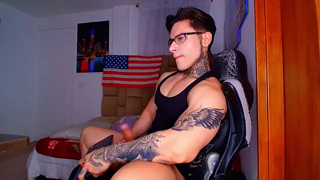 DennisWalkerr webcam