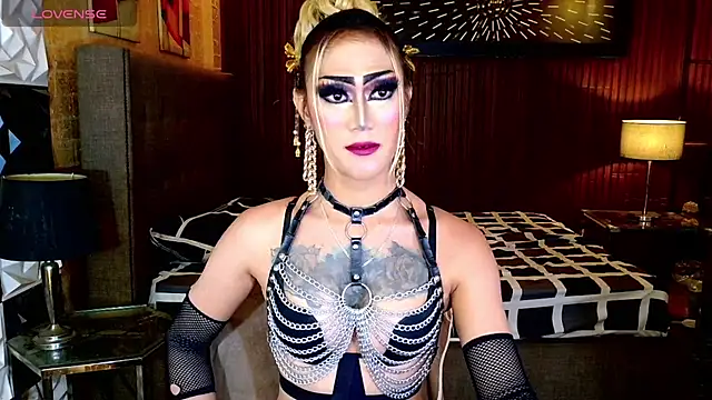 HorseCockDivine webcam