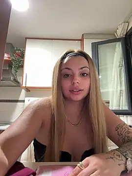 Noeliagglow webcam