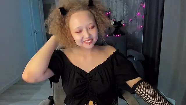 Senya_Sol webcam