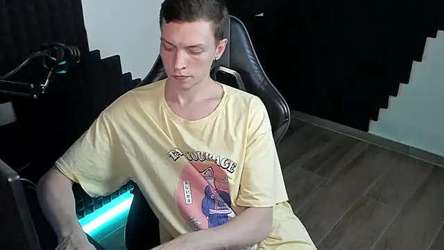 More_than_friend webcam
