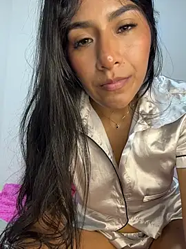 Roxie_Rogue webcam